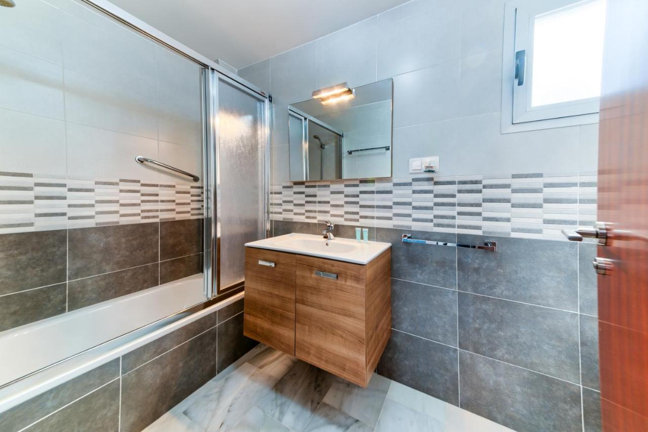 Holidays2Malaga Salitre Cerca Estacion Ave & Fibra Wifi ภายนอก รูปภาพ